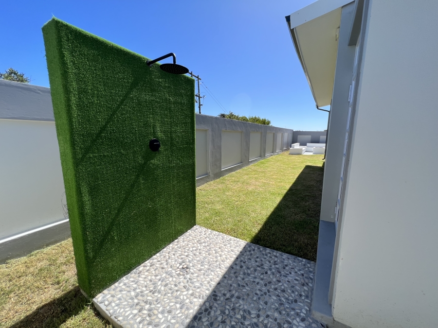 3 Bedroom Property for Sale in Aston Bay Eastern Cape